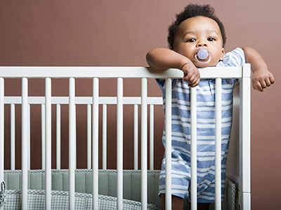 早孕试纸颜色怎么辩男性女性，检测线比对照线深是男宝几率大